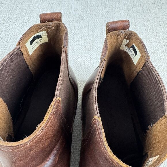 Timberland Lakeville Chelsea Boots Women's 8.5 Brown Distressed Ankle Bootie - Picture 12 of 14